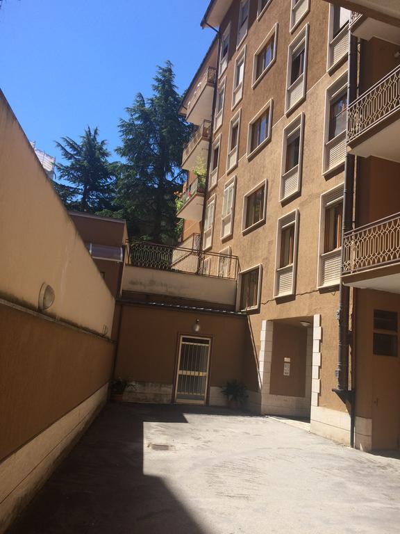 B&B Torrione LʼAquila Kültér fotó