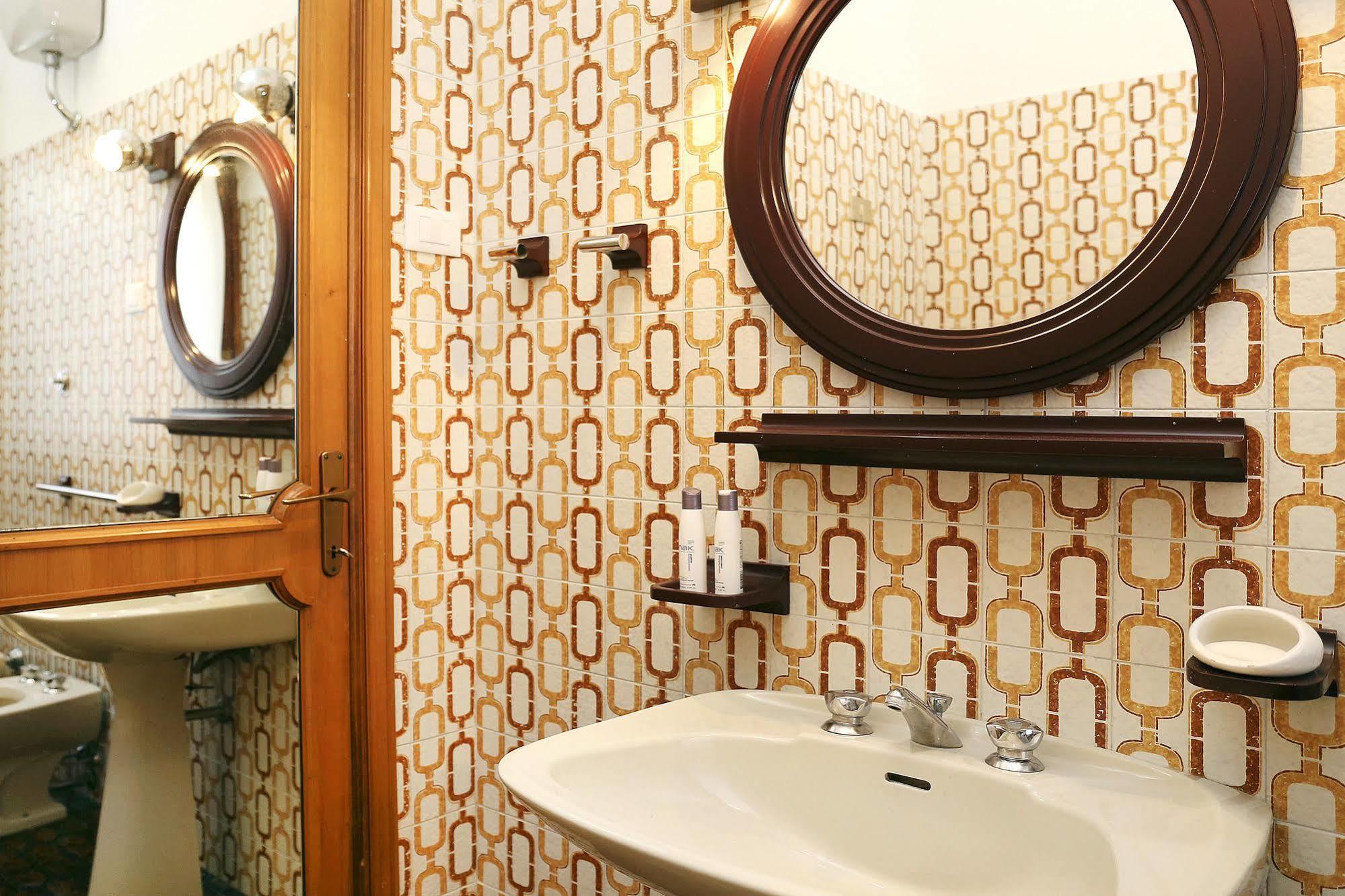 B&B Torrione LʼAquila Kültér fotó